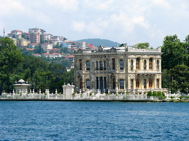 Küçüksu Palace