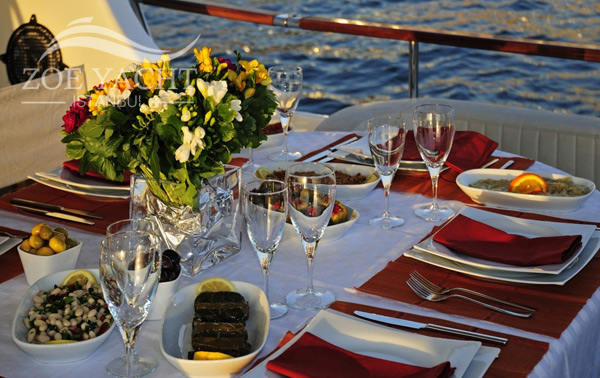 Bosphorus dinner cruise