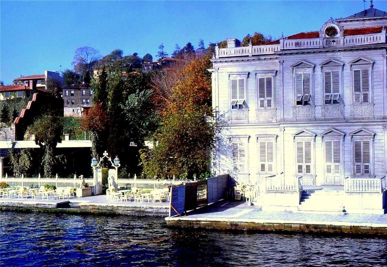 Said Halim Paşa Yalısı - Zoe Yacht Istanbul Cruises
