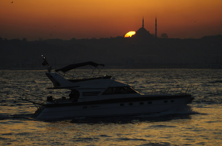private bosphorus sunset cruise